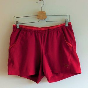 Arcteryx running shorts sz M